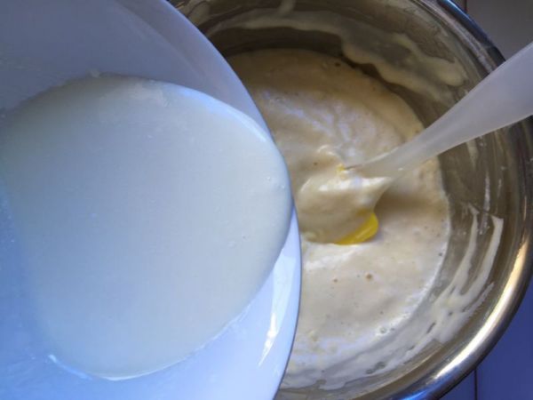 肉松甜甜圈蛋糕