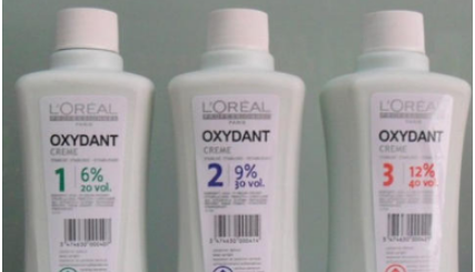 双氧奶加的越多颜色越深还是越浅