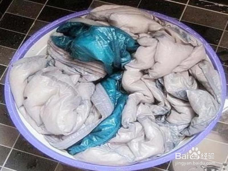 羽绒服怎么洗？