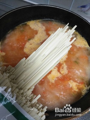 健康养生佳品西红柿鸡蛋面的做法