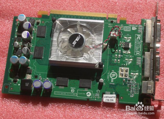 《泰坦陨落》游戏配置的选购策略