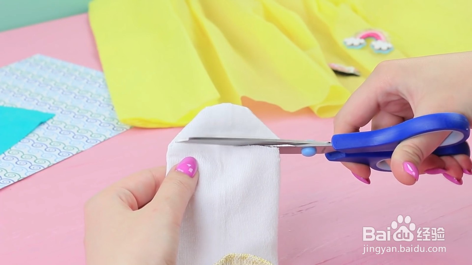 怎么diy一双可爱的独角兽袜子？