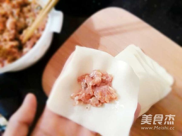 红油抄手的做法