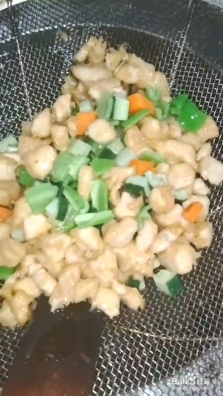 如何制作好吃又下饭的宫保鸡丁?