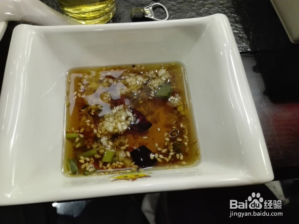 如何调制完美好吃的火锅油碟