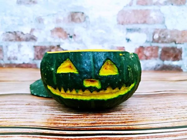 酱香排骨南瓜盅