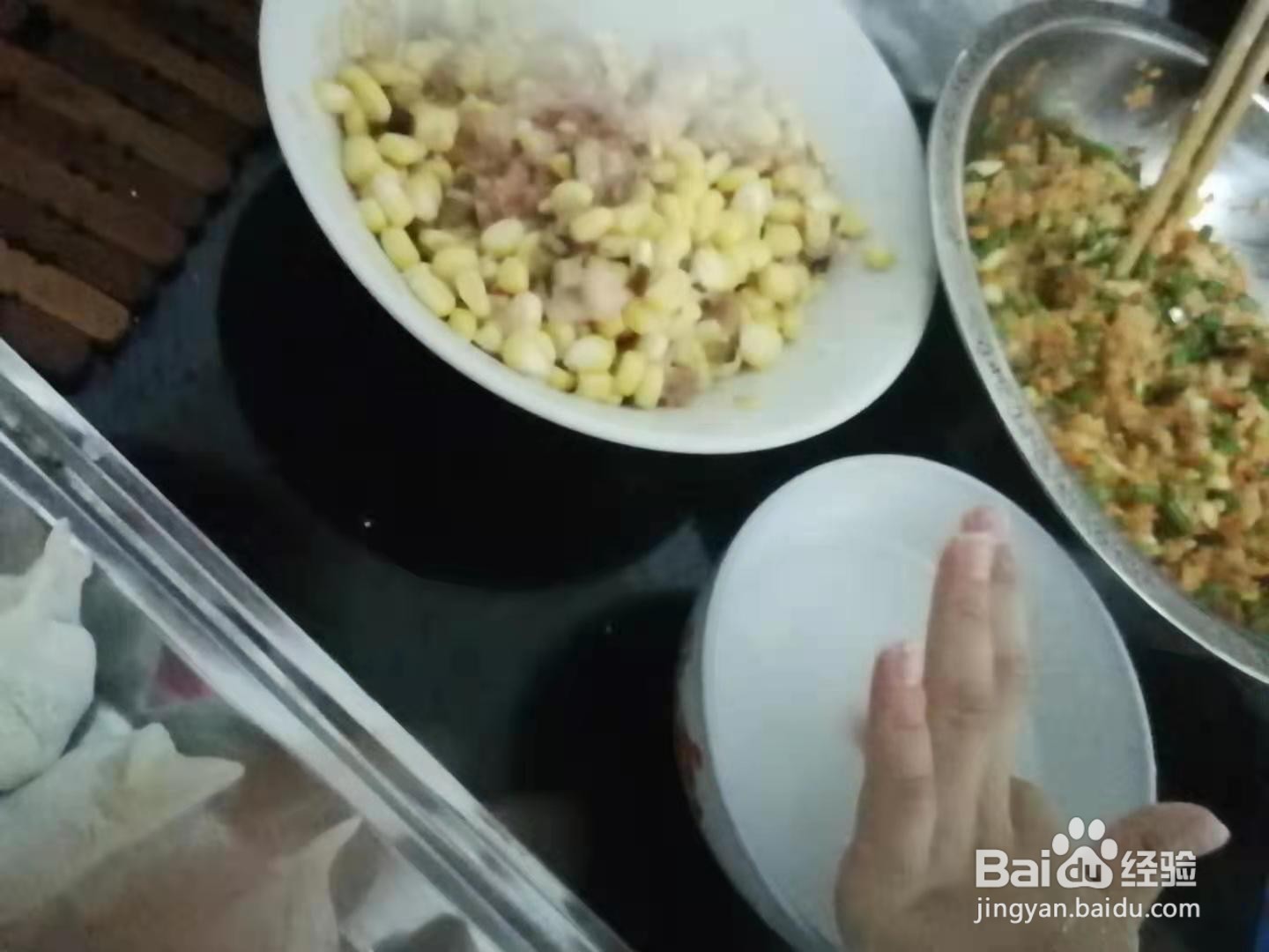 如何制作玉米猪肉馅饺子
