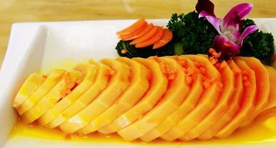 生吃木瓜胸部反而会变平