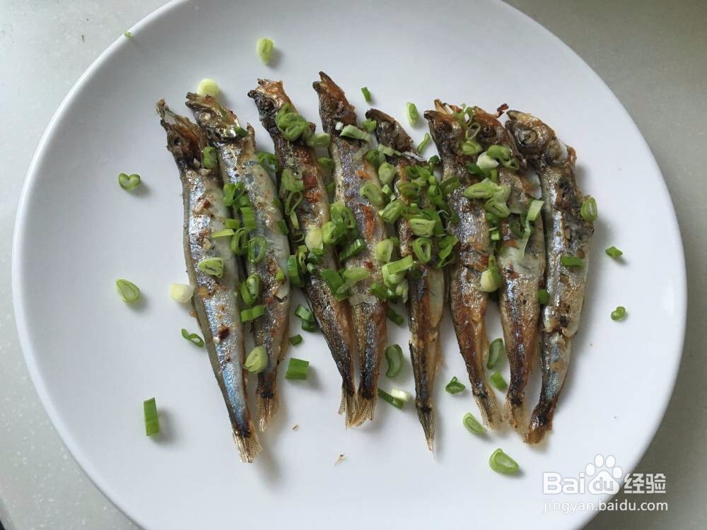 香煎多春鱼的做法——多春鱼怎么做好吃？