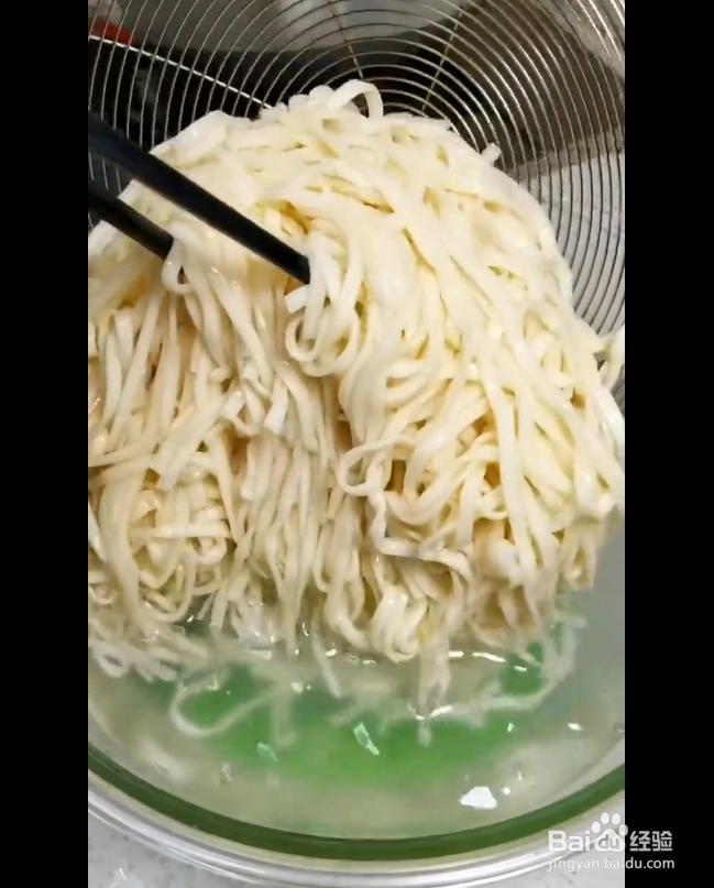 制作香滑炒面条的方法