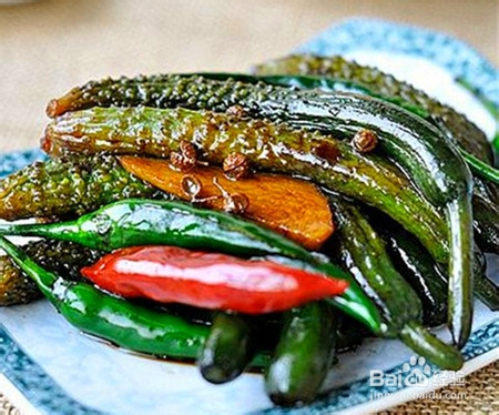 家常腌黄瓜怎么做--夏季美味黄瓜吃法