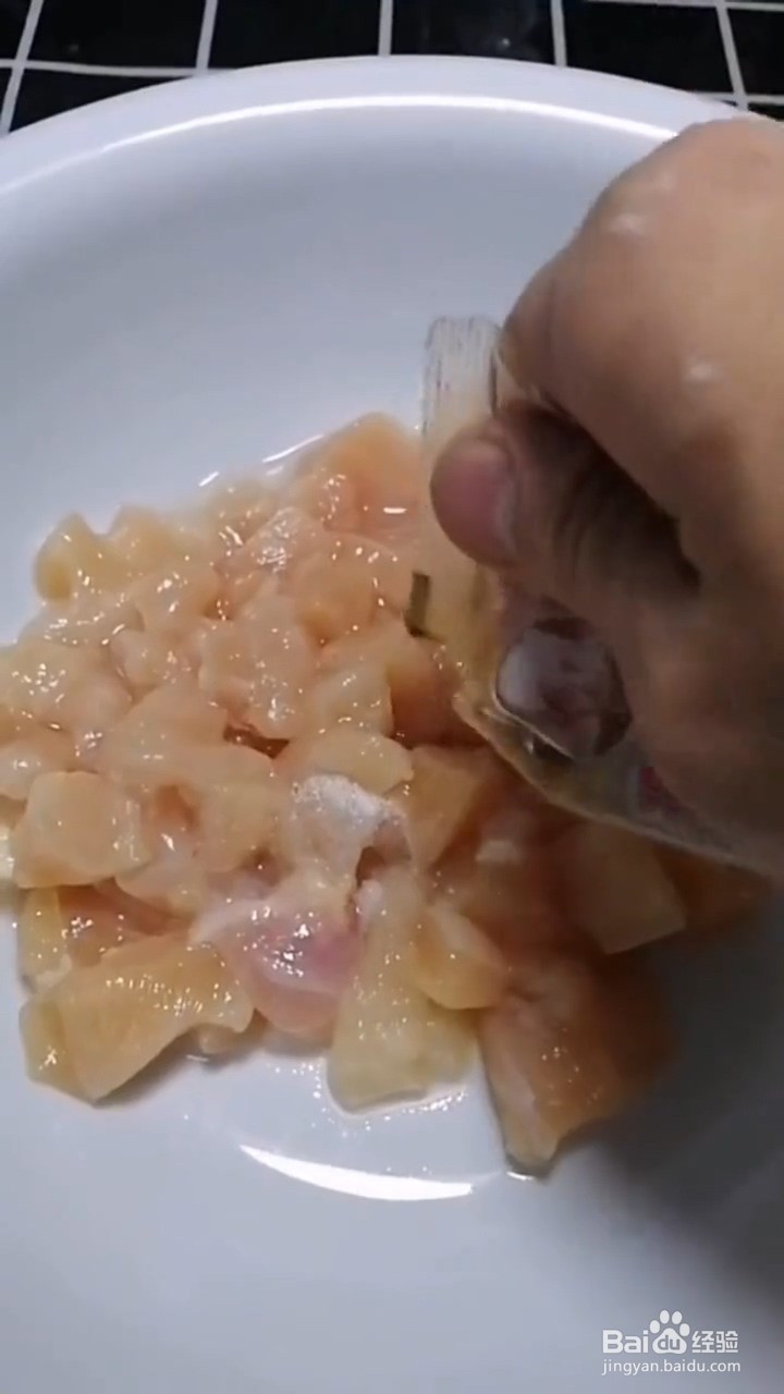 如何制作红烧鸡肉块