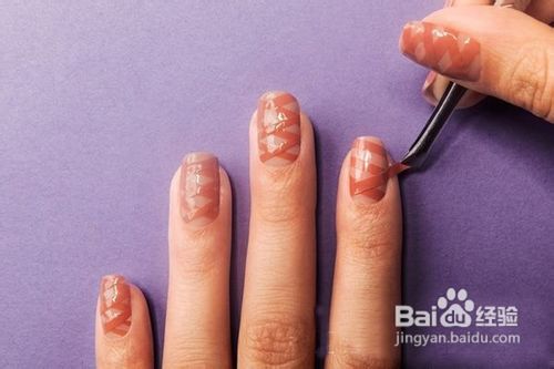 DIY裸色编织美甲