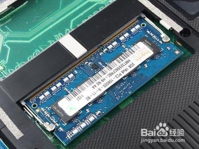 电脑开机白屏但是有鼠标