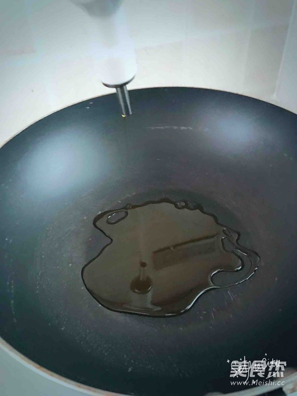 肉炒蒜薹的做法