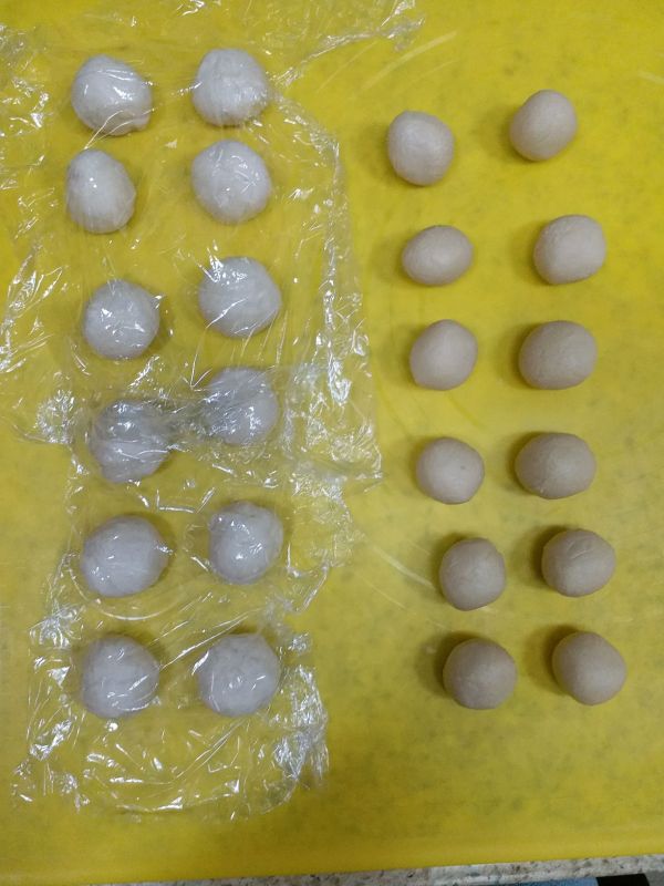 低糖白莲蓉蛋黄酥