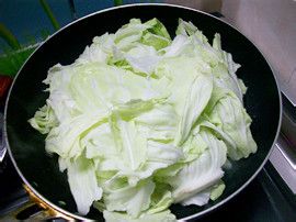 家常菜肴印度风味手撕包菜