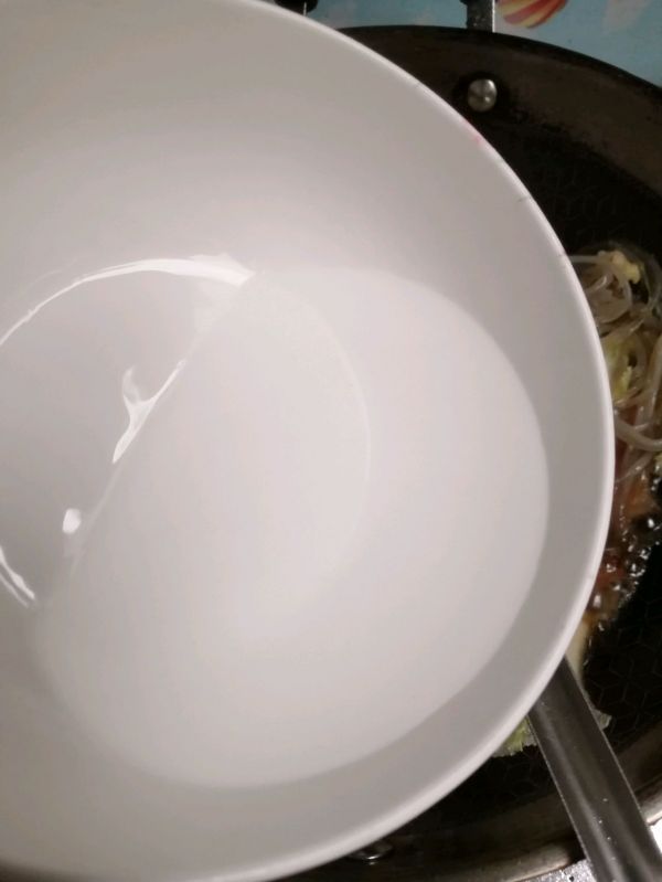 猪肉白菜炖粉条