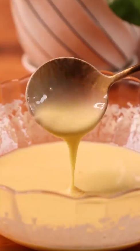 怎样做酸奶蛋饼