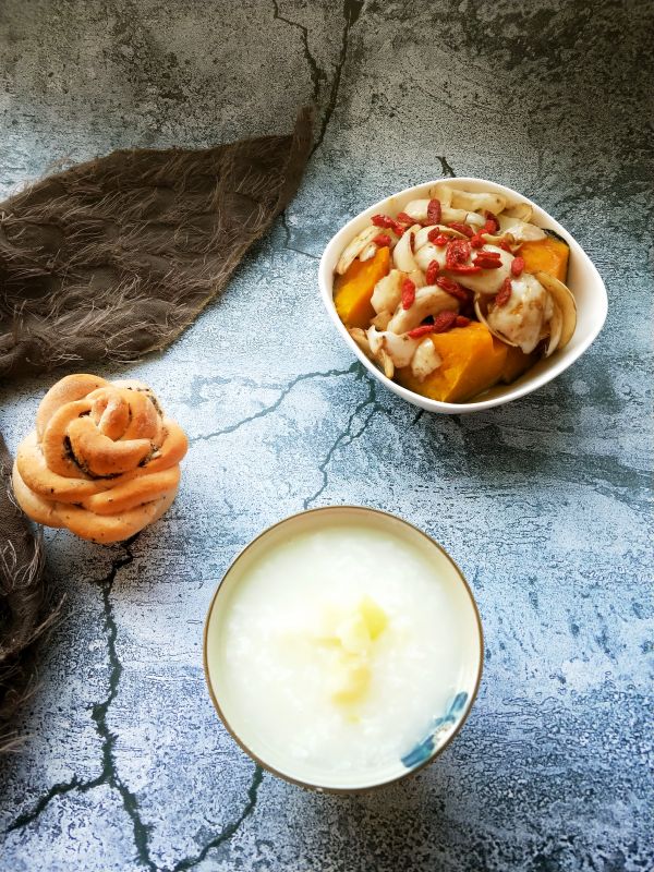 土豆大米粥、南瓜蜂蜜百合