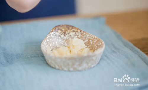 营养丰富又鲜美可口的小米麦菜干贝粥怎么做