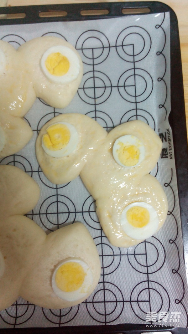 太阳蛋面包的做法