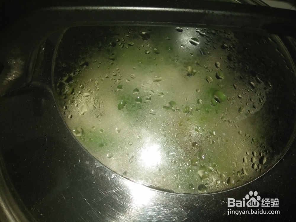 海鲜菇的做法,海鲜菇炒青椒