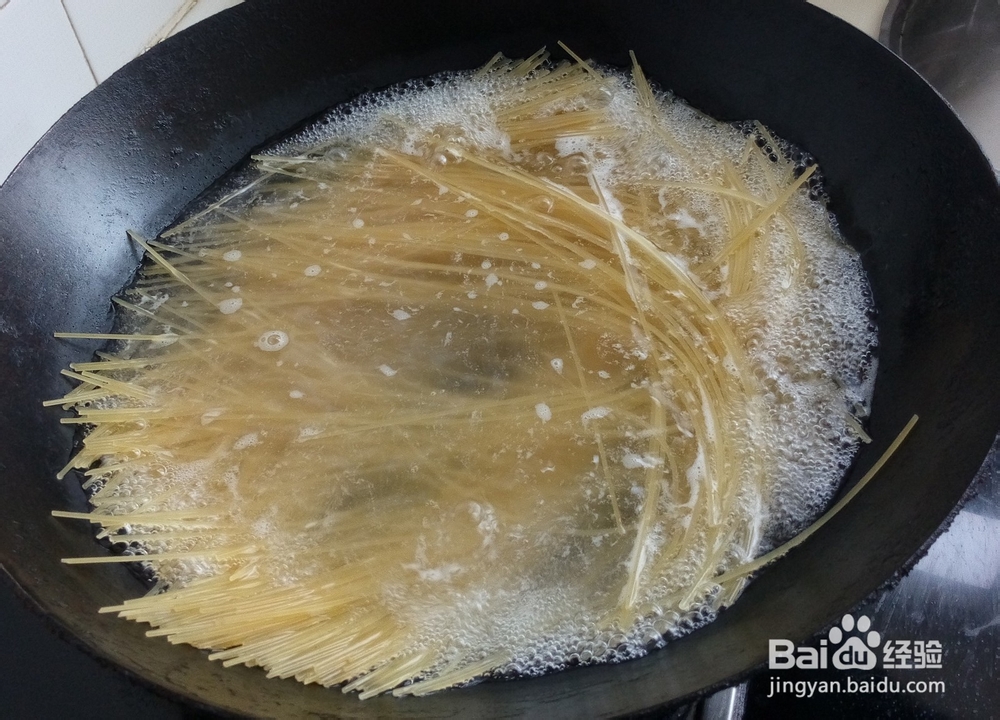 怎么做意大利面?意式素菜肉酱面的做法