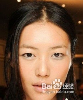 秋冬彩妆爱简洁简单更显优雅魅力