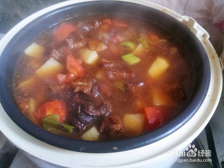 牛肉西红柿炖土豆家常
