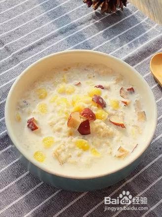 牛奶麦片粥的做法