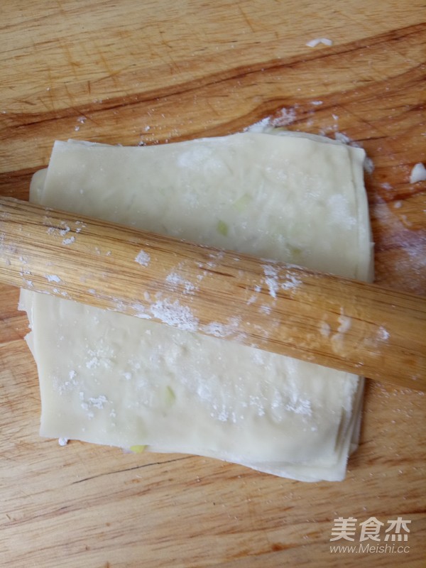 馄饨皮版葱油饼