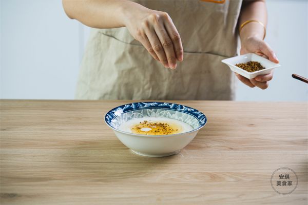 蜂蜜桂花牛奶炖蛋