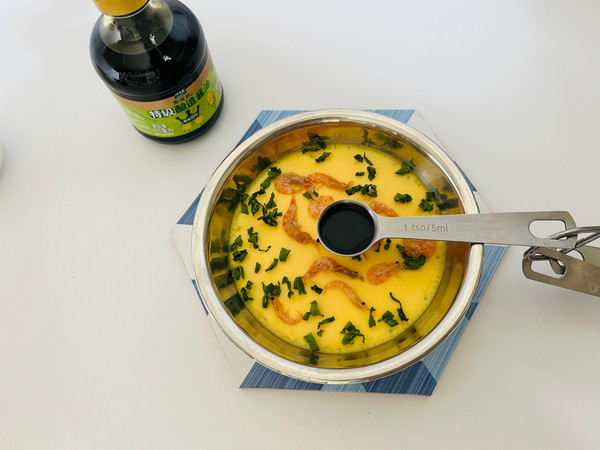 表面如镜面鸡蛋羹