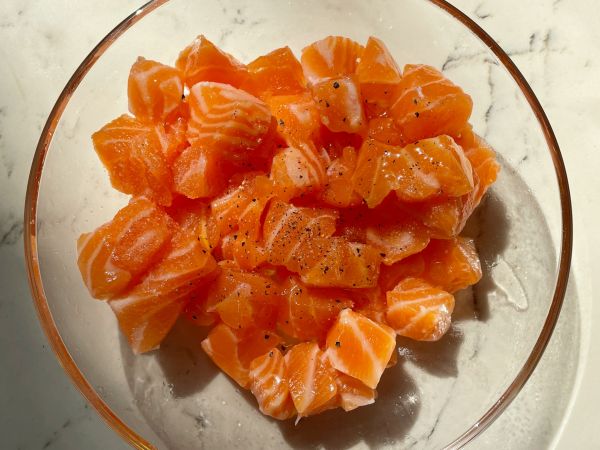 三文鱼牛油果塔塔