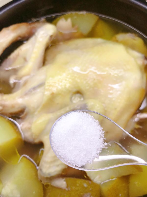 莲藕节瓜炖鸡汤