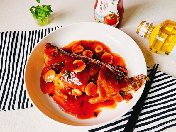 金龙鱼做沙司蒜片桂鱼