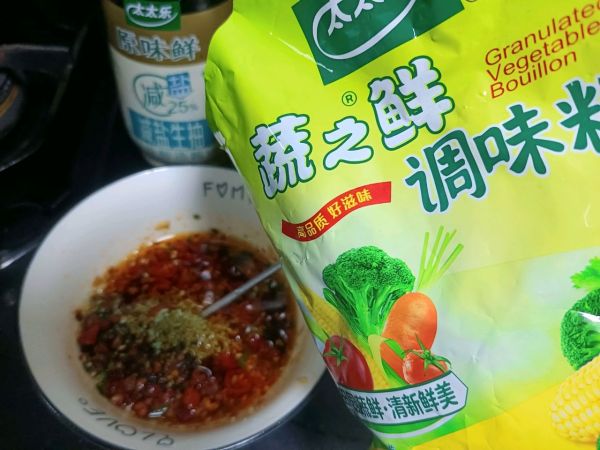 凉拌脆爽莴笋片
