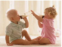 宝宝厌奶怎么办