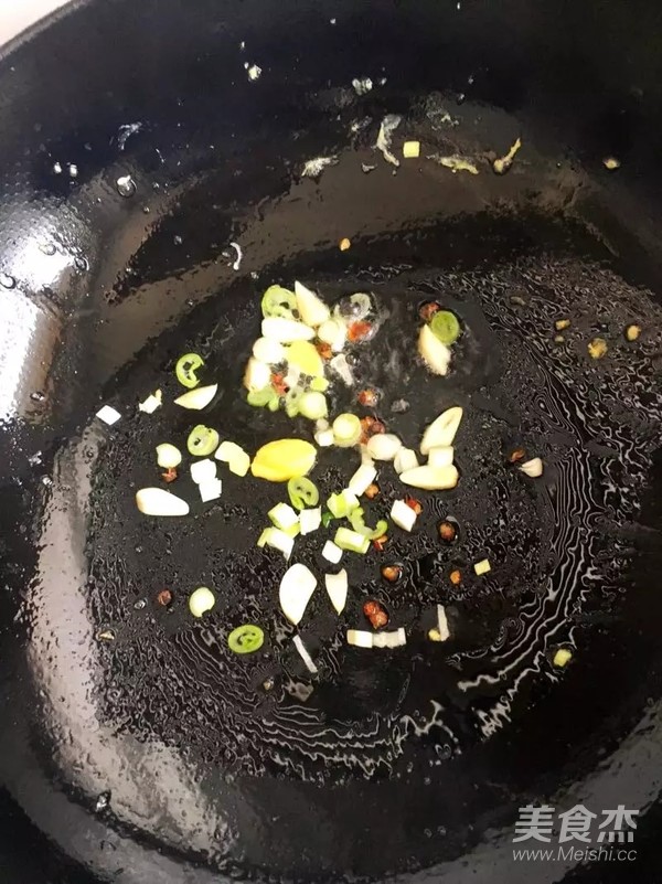 菠菜鸡蛋炖粉条