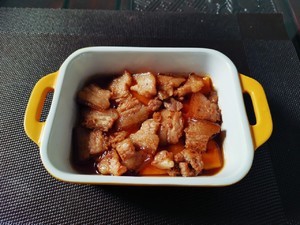 南瓜蒸五花肉