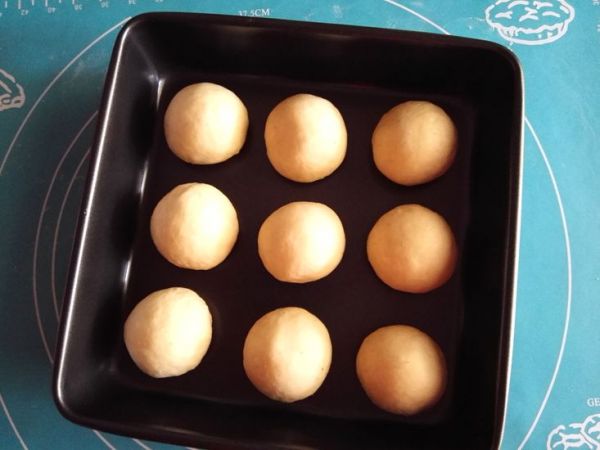 全麦芝麻小餐包