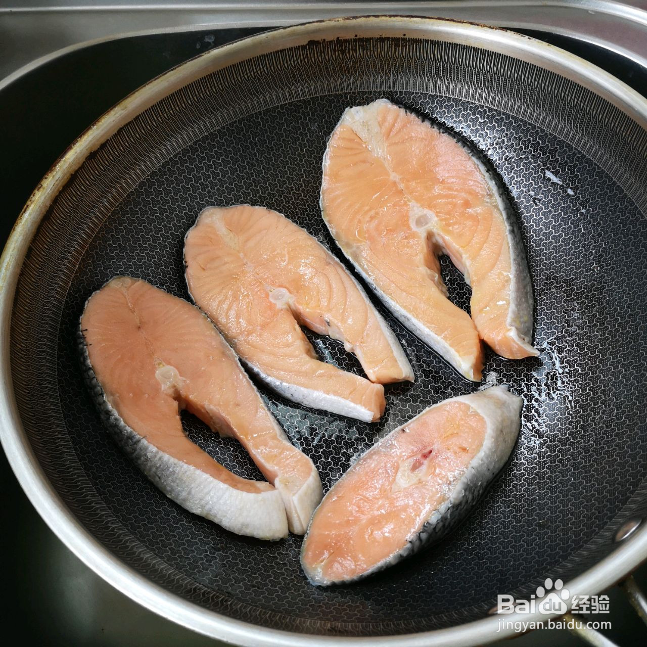香煎三文鱼的做法