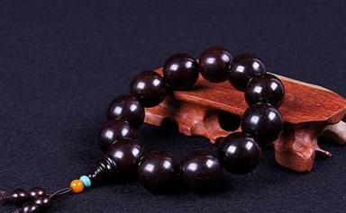 小叶紫檀手串鉴别方法