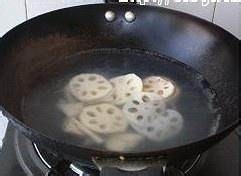 健康养生佳品莲菜肉馅饺子的做法