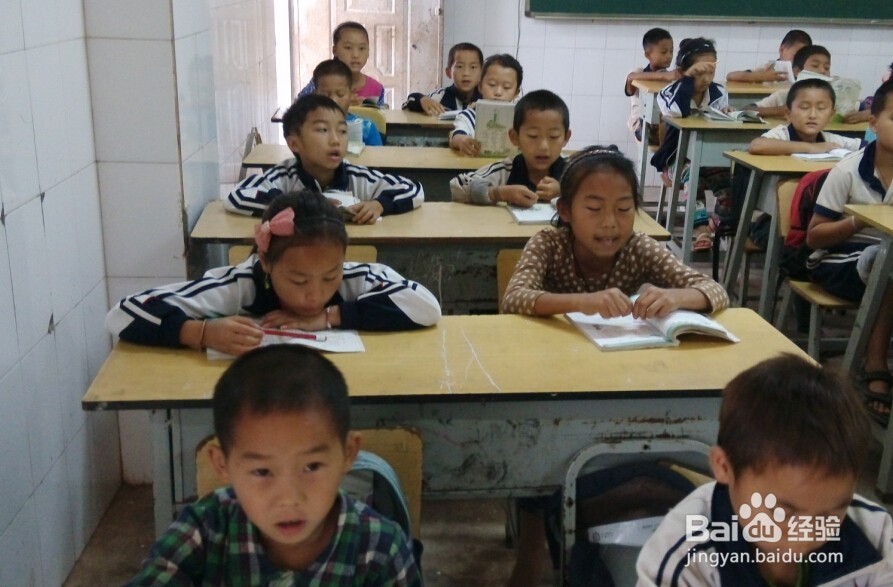 怎样在生活中培养孩子的自信