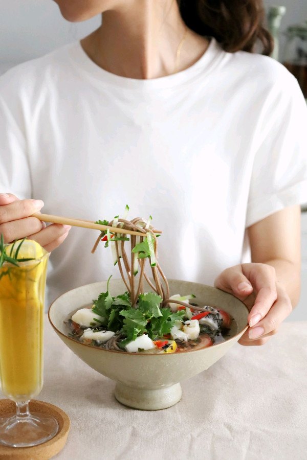 盛夏凉凉冰煮鳕鱼荞麦面