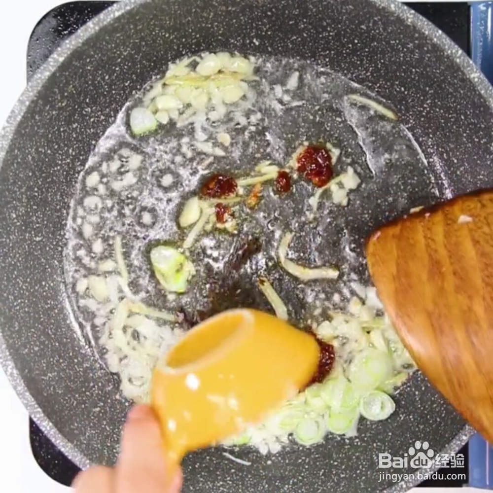 小龙虾盖浇饭做法