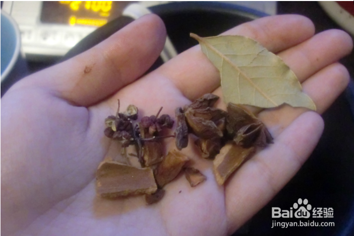 简单家常--土豆红烧肉步骤教程