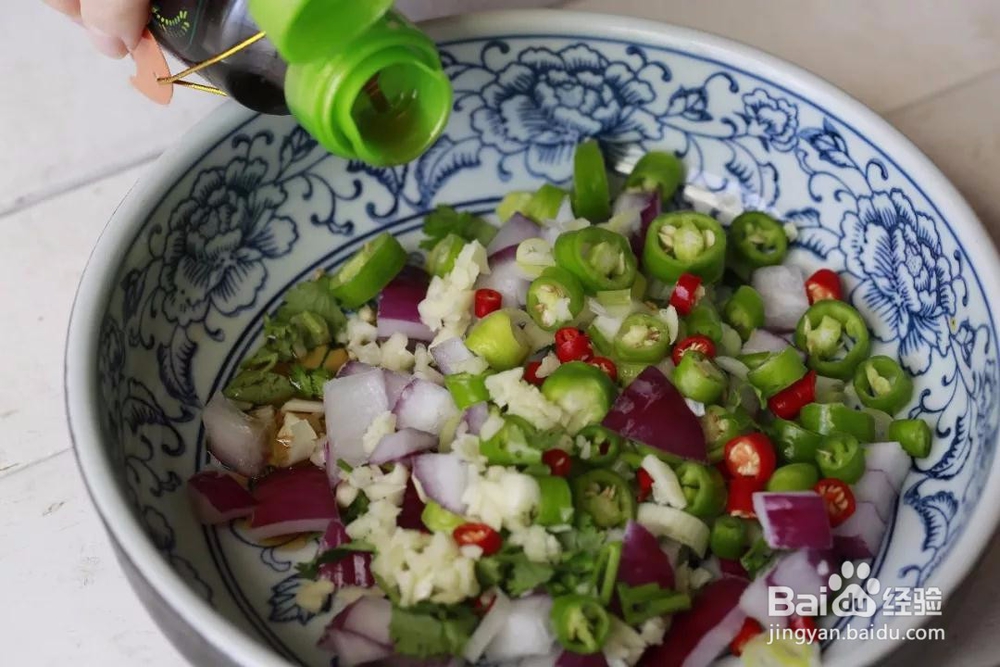 怎么做酸辣凉拌虾?